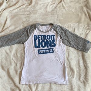 Detroit lions 3/4 length T-shirt